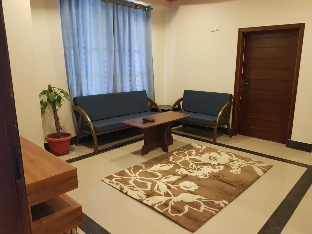 Republika Urban Apartment Abbottabad Luaran gambar